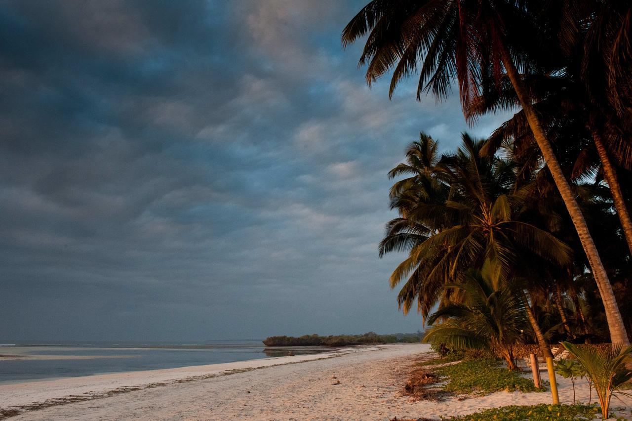 Sawa Sawa Beach House Msambweni Exterior photo